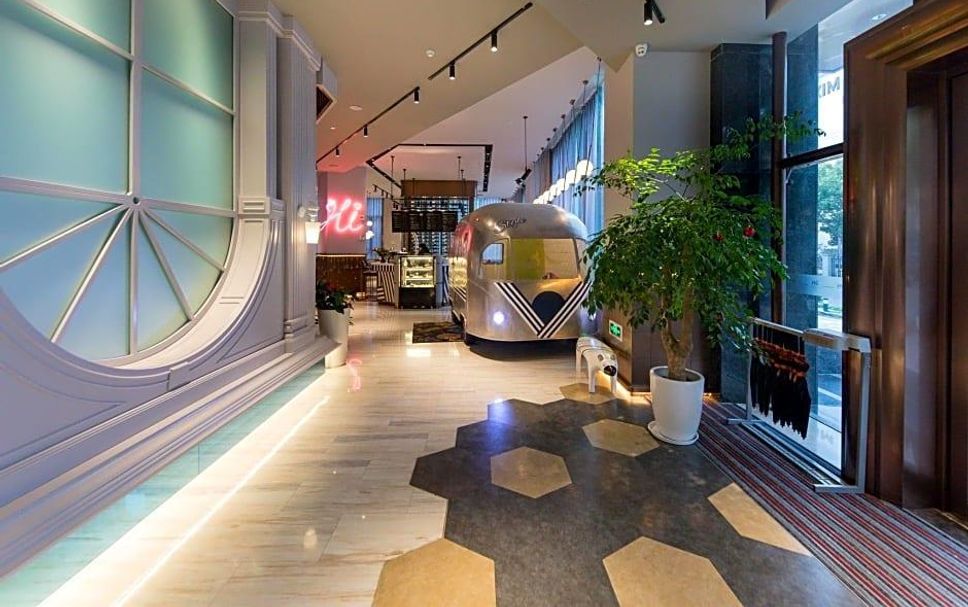 Lobby Photo