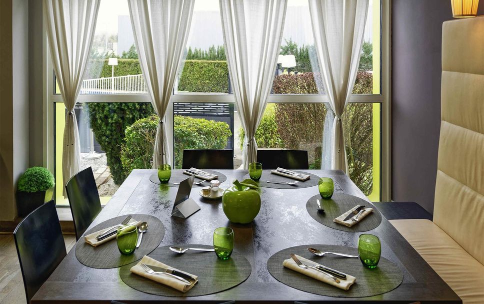 Dining room Photo