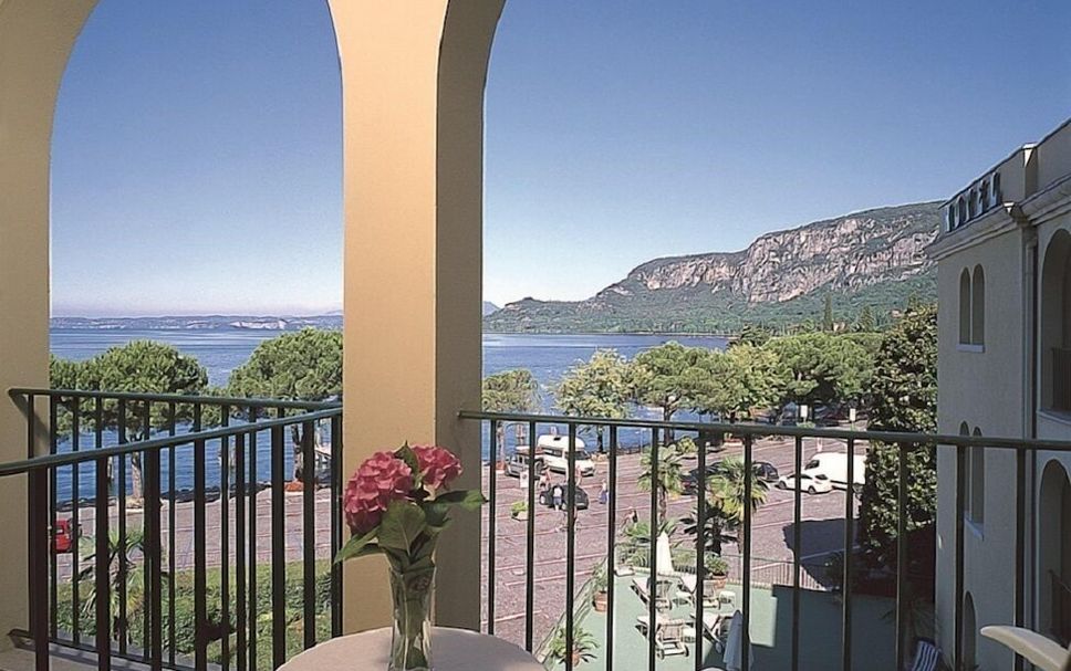 Balcony Photo