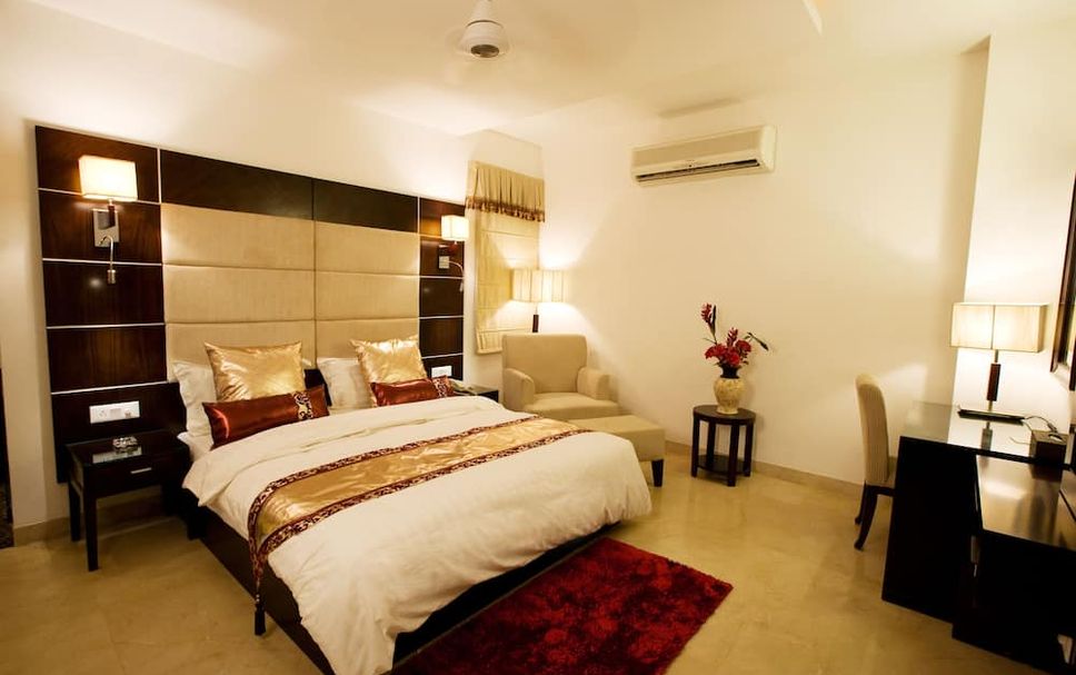 Bedroom Photo
