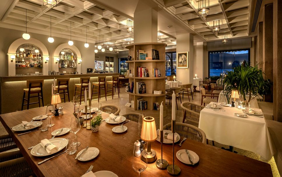 Restaurant Photo