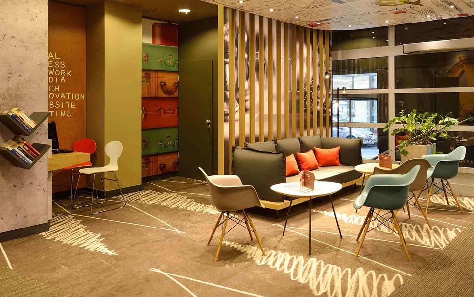 Lounge Photo