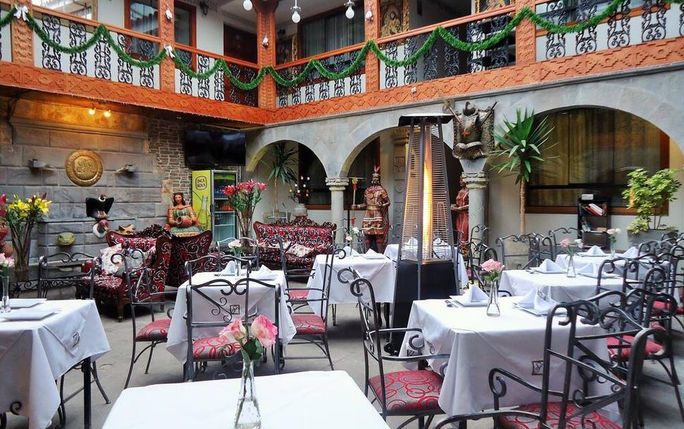 Restaurant Photo