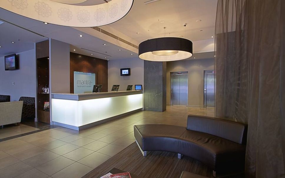 Front desk Photo