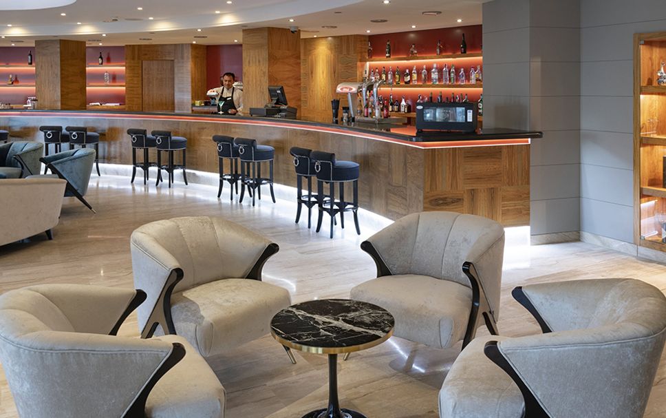 Bar Photo